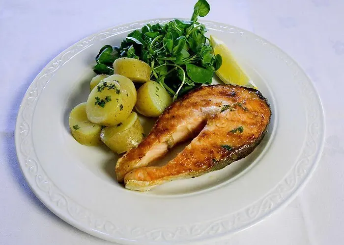 Hunley Golf Club Hotel 3*