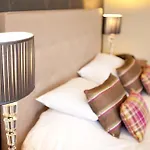 Hunley Golf Club Hotel